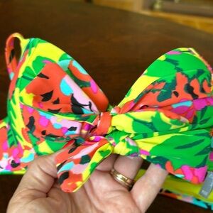 Aerie, size 32A, push-up style bikini top!